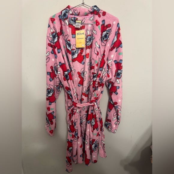 Pink Stitch Patterned Robe Christmas - Picture 1 of 3